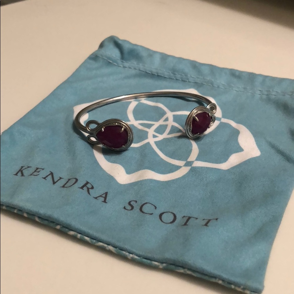 Kendra Scott pink gem bracelet